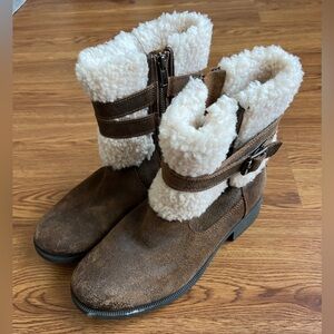 UGG Women’s Blayre II Water Resistant Suede Boots